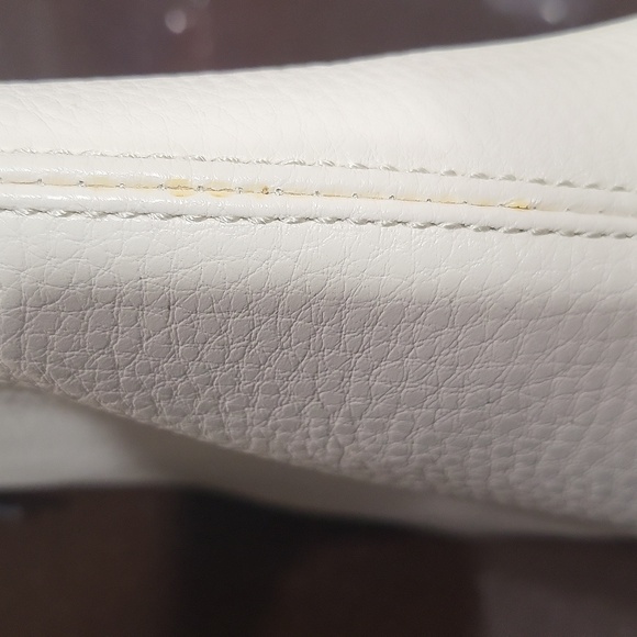 Anne Klein Cream Shoulder Handbag with Adjustable Black Straps - Picture 12 of 12